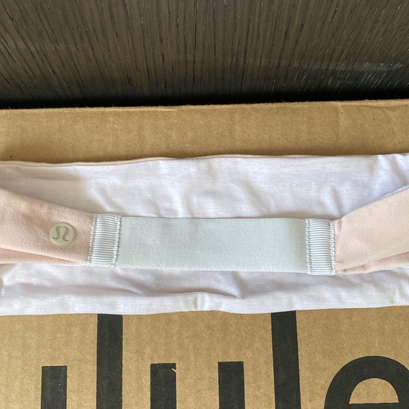 Lululemon Fringe Fighter Headband - Picture 3 of 5
